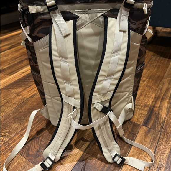 The North Face Fusebox II - Picture 7 of 8